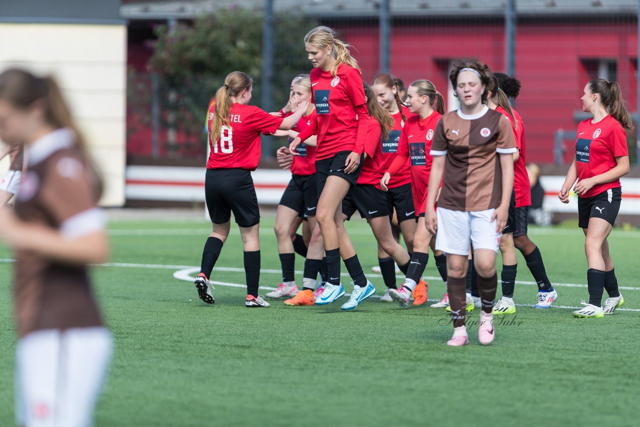 Bild 383 - wBJ FC St. Pauli - Eimsbuetteler TV : Ergebnis: 3:4